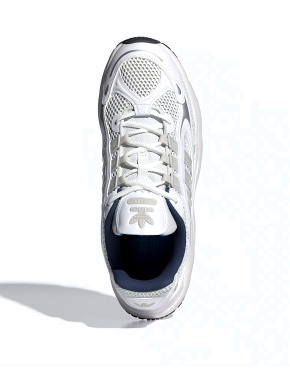 Мужские кроссовки Adidas OZMILLEN MCW70 белые из искусственной кожи - фото 4 - Miraton