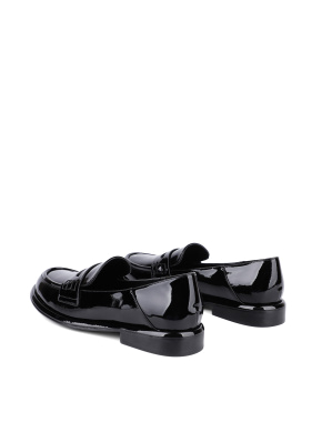 Жіночі туфлі лофери чорні лакові - фото 3 - Miraton