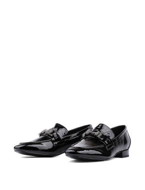 Женские туфли лоферы черные наплаковые - фото 3 - Miraton
