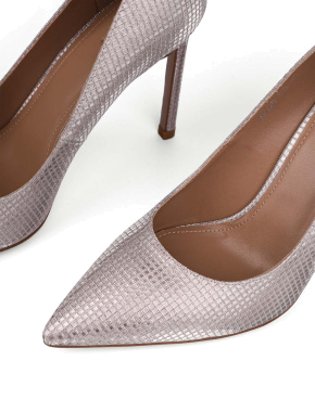 Жіночі туфлі-човники MIRATON срібного кольору з тисненням - фото 5 - Miraton