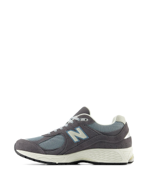 Мужские кроссовки New Balance 2002R замшевые серые - фото 4 - Miraton