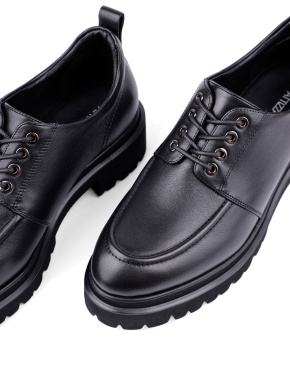 Женские туфли оксфорды черные кожаные - фото 5 - Miraton