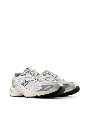 Женские кроссовки New Balance 725 кожаные белые - фото 2 - Miraton