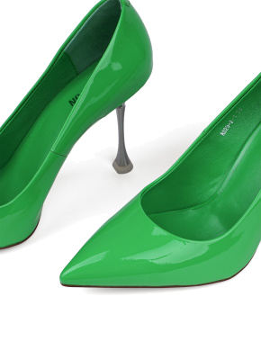 Женские туфли лодочки MIRATON лаковые зеленые - фото 5 - Miraton