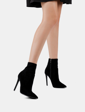 Жіночі черевики чорні велюрові з підкладкою байка - фото 1 - Miraton