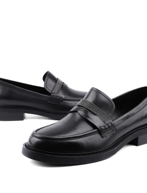 Жіночі туфлі лофери чорні шкіряні - фото 2 - Miraton