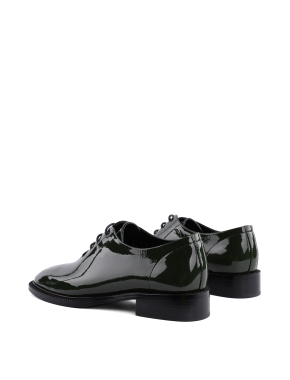 Женские туфли оксфорды зеленые лаковые - фото 4 - Miraton