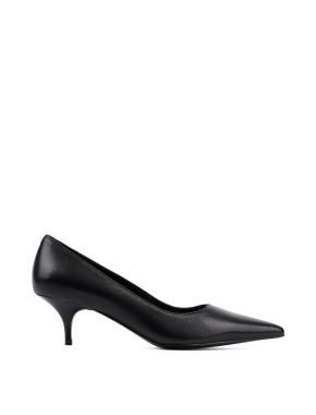 Женские туфли-лодочки MIRATON кожаные черные на kitten heels - фото 1 - Miraton
