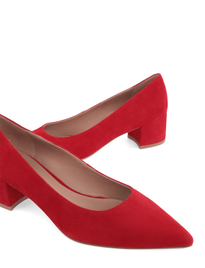 Жіночі туфлі велюрові червоні з гострим носком - фото 5 - Miraton