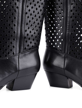 Жіночі черевики козаки MIRATON шкіряні чорні - фото 2 - Miraton