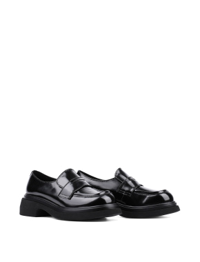 Жіночі туфлі лофери MIRATON лакові чорні - фото 3 - Miraton