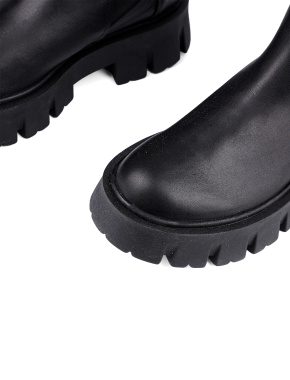 Жіночі черевики челсі чорні шкіряні з підкладкою байка - фото 6 - Miraton