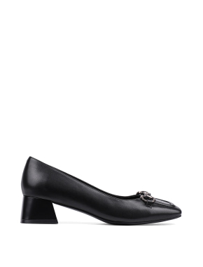 Жіночі туфлі Attizzare шкіряні чорні на розкльошених підборах - фото 1 - Miraton