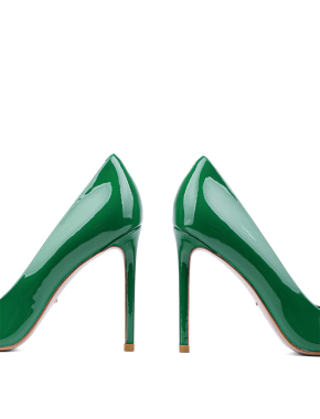 Жіночі туфлі з гострим носком зелені лакові - фото 2 - Miraton