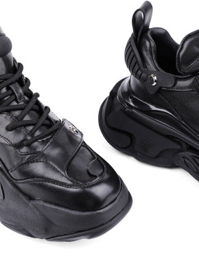 Женские кроссовки черные кожаные - фото 5 - Miraton