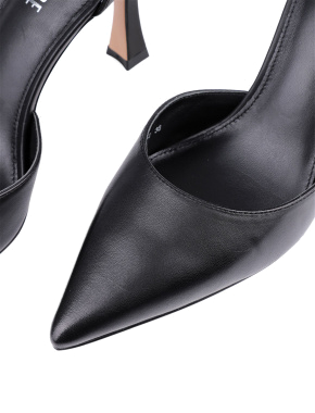 Жіночі туфлі Attizzare шкіряні чорні з ланцюжком - фото 4 - Miraton