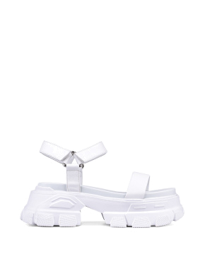Жіночі сандалі MIRATON шкіряні білого кольору на підошві чанкі  - фото 1 - Miraton