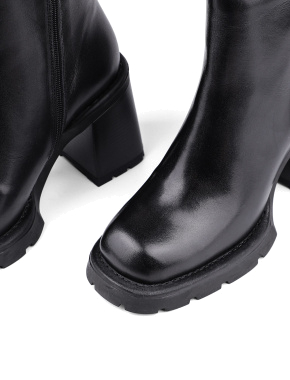 Жіночі черевики чорні шкіряні з підкладкою байка - фото 5 - Miraton