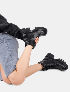 Жіночі черевики чорні шкіряні з підкладкою байка - фото 1 - Miraton