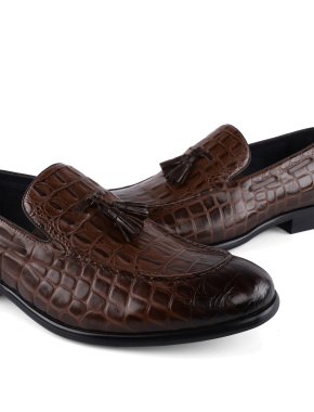 Чоловічі туфлі лофери шкіряні коричневі з тисненням крокодил - фото 5 - Miraton