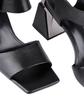 Женские босоножки MIRATON кожаные черные - фото 4 - Miraton