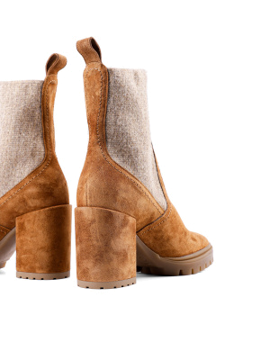 Женские ботинки коричневые замшевые - фото 1 - Miraton