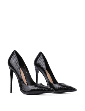 Жіночі туфлі-човники MIRATON шкіряні чорні зі зміїним принтом - фото 3 - Miraton