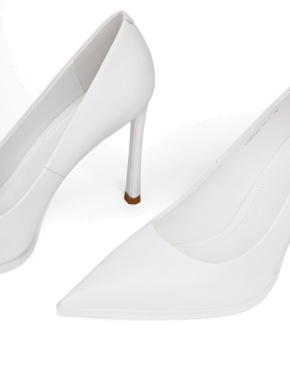 Жіночі туфлі човники MIRATON шкіряні білі - фото 5 - Miraton