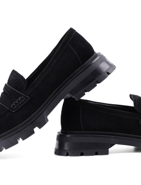 Женские туфли лоферы черные замшевые - фото 2 - Miraton