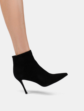 Жіночі черевики чорні велюрові з підкладкою байка - фото 1 - Miraton