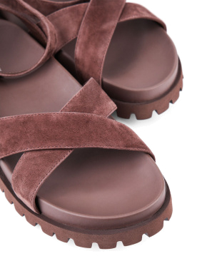Жіночі сандалі MIRATON велюрові коричневі - фото 4 - Miraton